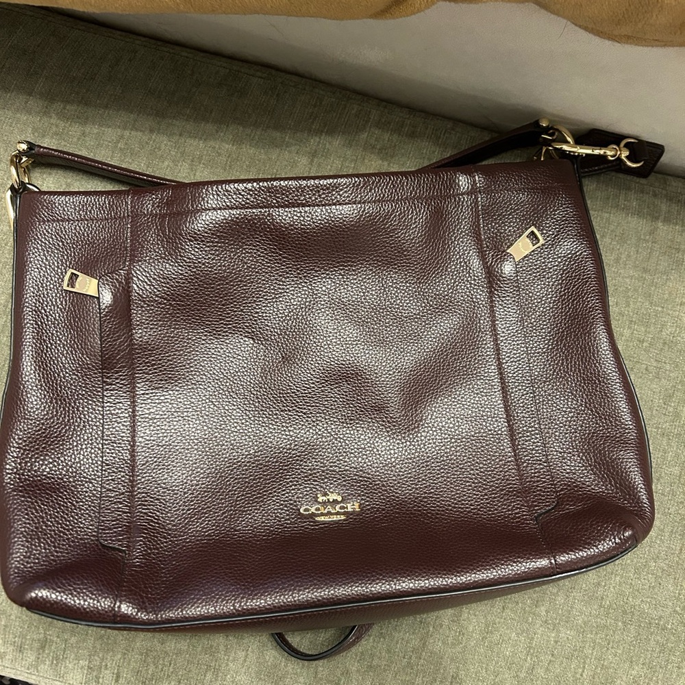 Never used coach messenger bag